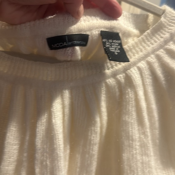 Moda International kid mohair
Ivory Dolman  Womens Sweater Peasant Top.size sm - Picture 5 of 6